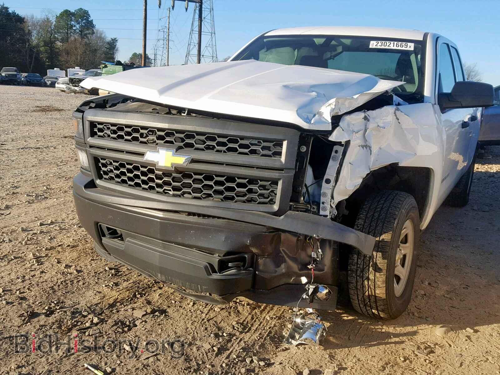 2014 CHEVROLET SILVERADO - VIN: 1GCVKPEC8EZ102810 - Фото 2
