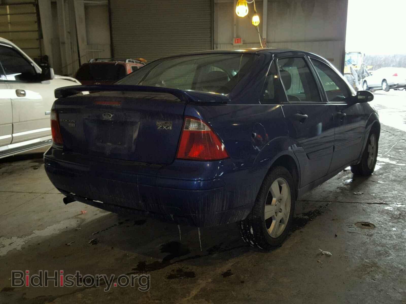 2006 FORD FOCUS - VIN: 1FAFP34N06W112936 - Фото 4
