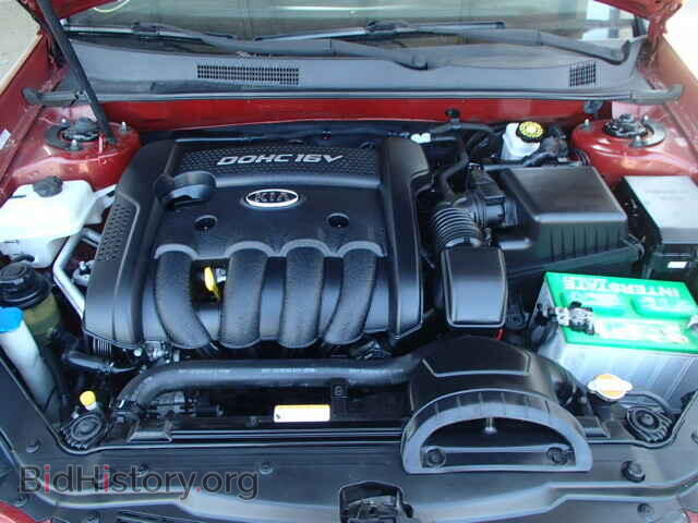 2007 KIA OPTIMA - VIN: KNAGE123775122524 - Фото 7