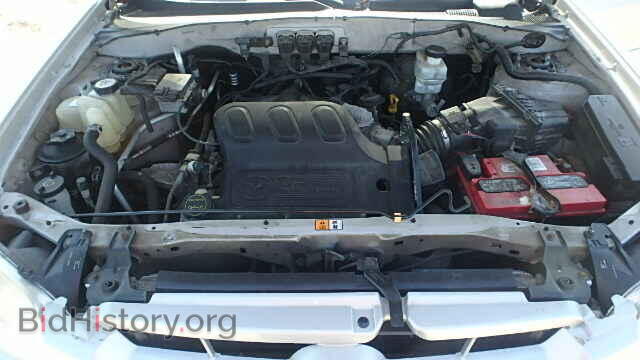 2005 MAZDA TRIBUTE - VIN: 4F2YZ04105KM33096 - Фото 7