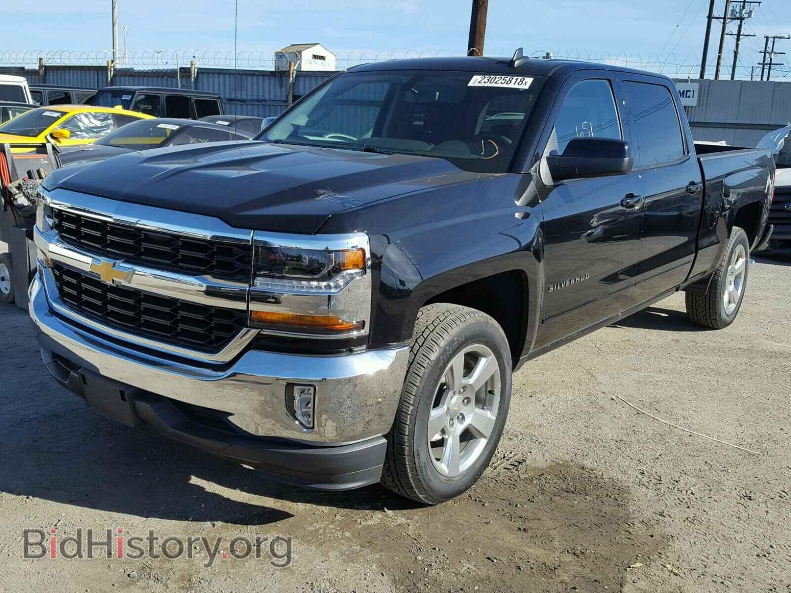 2018 CHEVROLET SILVERADO - VIN: 1GCPCREC9JF116874 - Фото 2