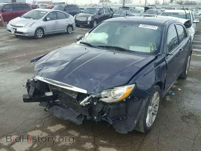 2013 CHRYSLER 200 - VIN: 1C3CCBAB4DN762177 - Фото 2