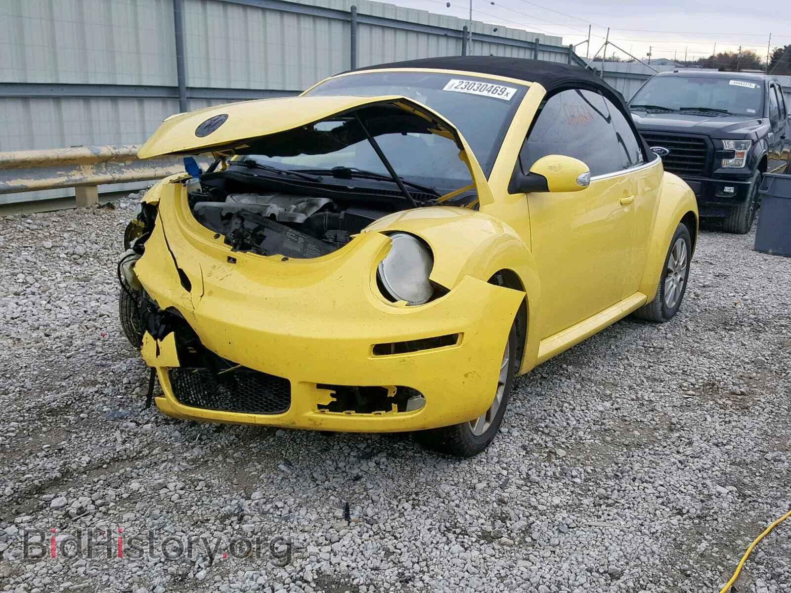 2008 VOLKSWAGEN BEETLE - VIN: 3VWPF31Y58M406526 - Фото 2
