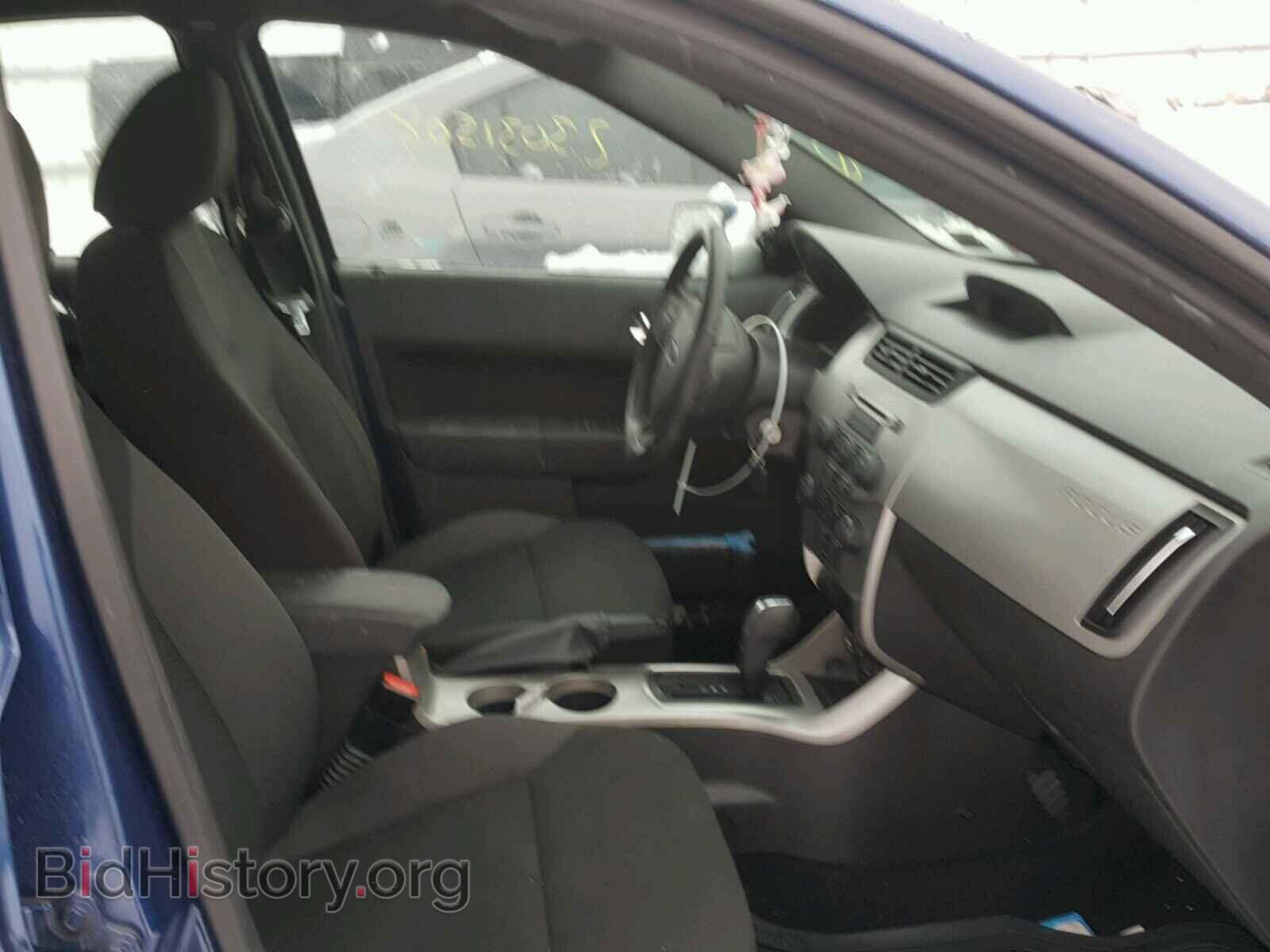 2009 FORD FOCUS - VIN: 1FAHP36N49W245466 - Photo 5