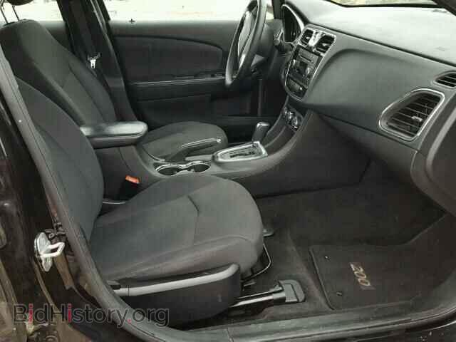 2012 CHRYSLER 200 - VIN: 1C3CCBBG1CN305948 - Фото 5