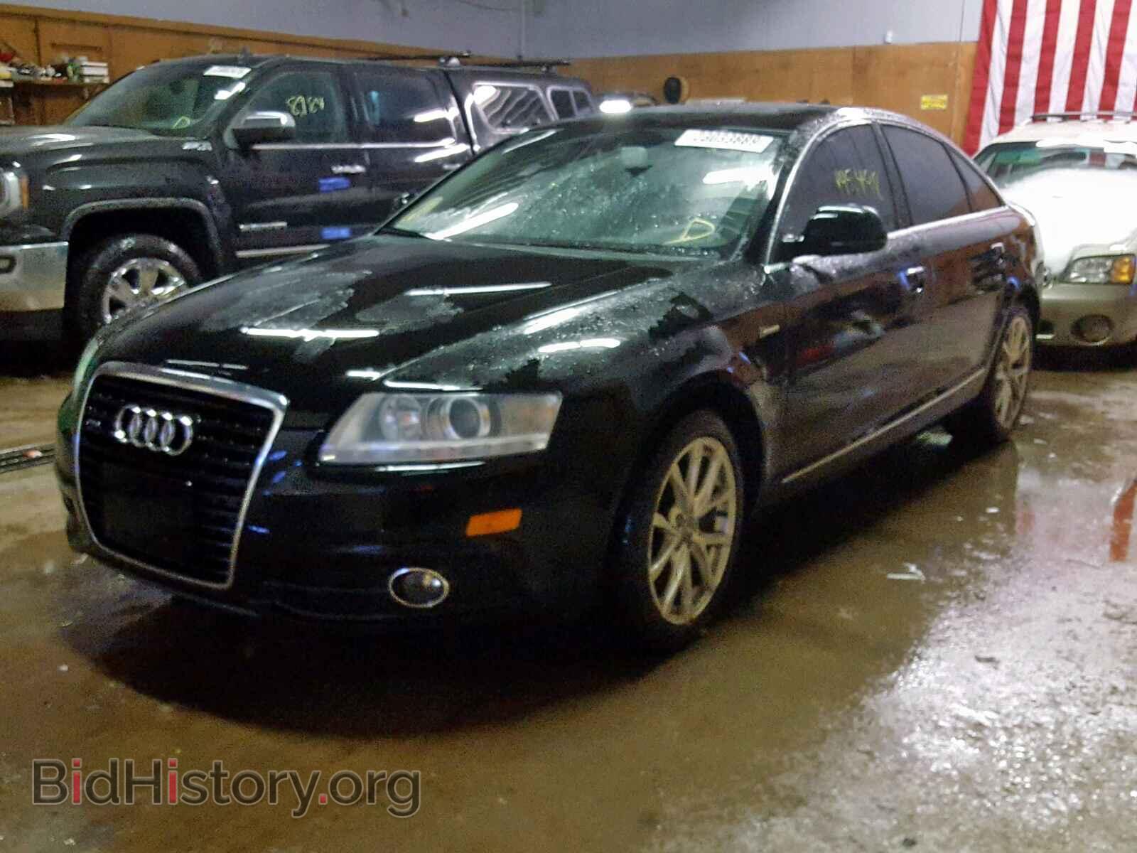 2011 AUDI A6 - VIN: WAUFGAFBXBN010946 - Фото 2