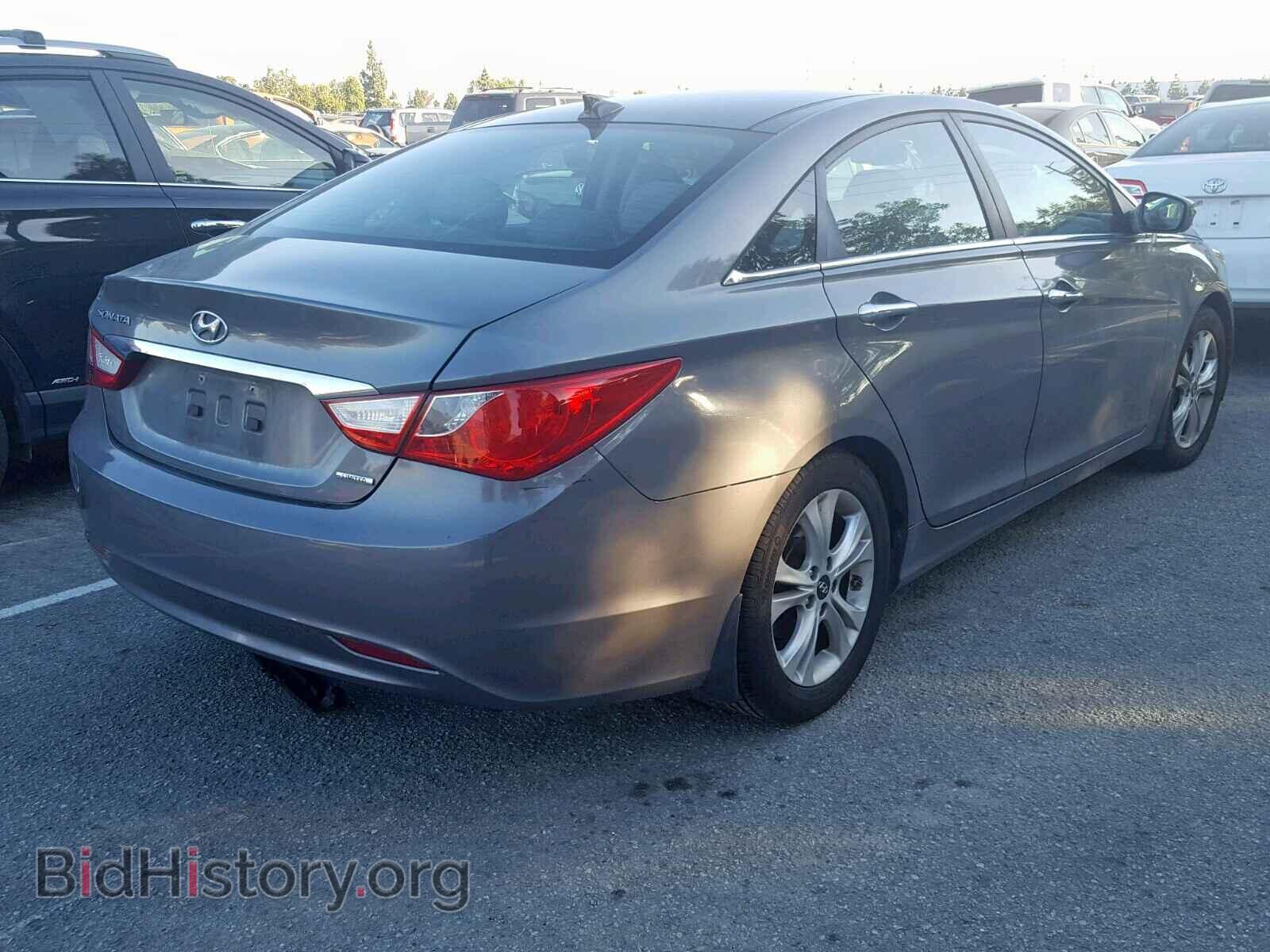 2012 HYUNDAI SONATA - VIN: 5NPEC4AC2CH472995 - Photo 4