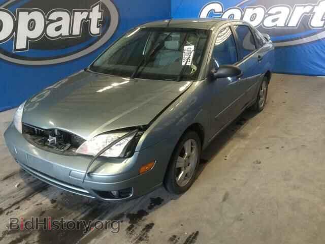 2005 FORD FOCUS - VIN: 1FAHP34N55W166501 - Фото 2