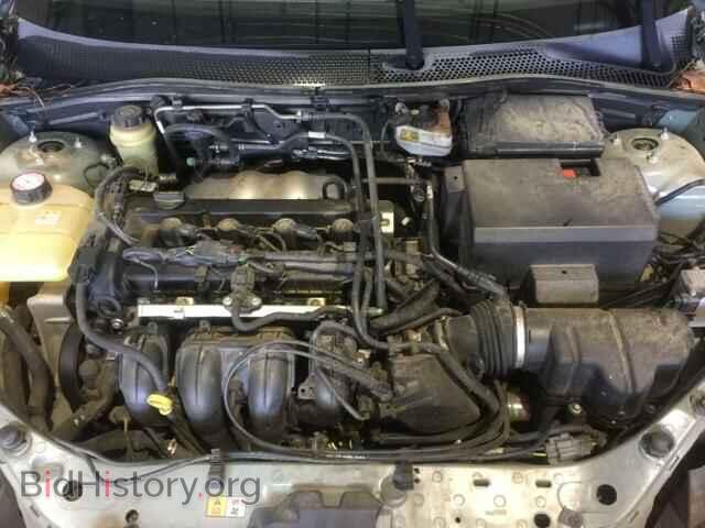 2005 FORD FOCUS - VIN: 1FAHP34N55W166501 - Фото 7