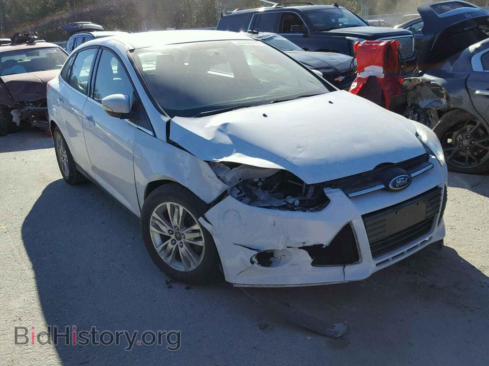Photo 1FAHP3H27CL362132 - FORD FOCUS 2012