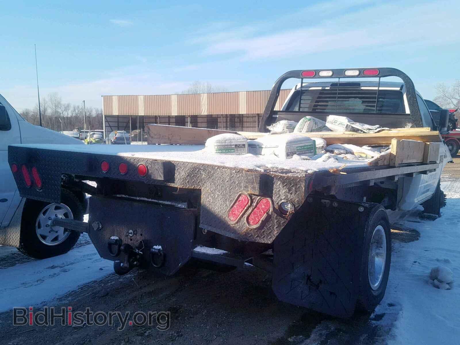 2018 RAM 3500 - VIN: 3C7WRTBJ2JG231490 - Фото 4