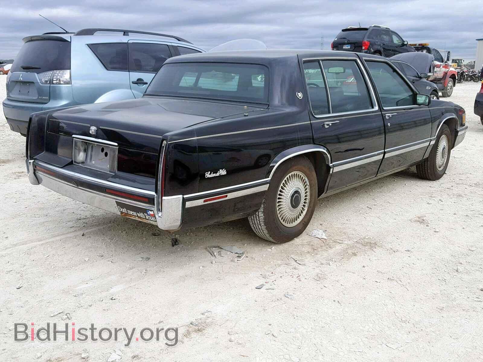 1992 CADILLAC DEVILLE - VIN: 1G6CD53BXN4201516 - Photo 4