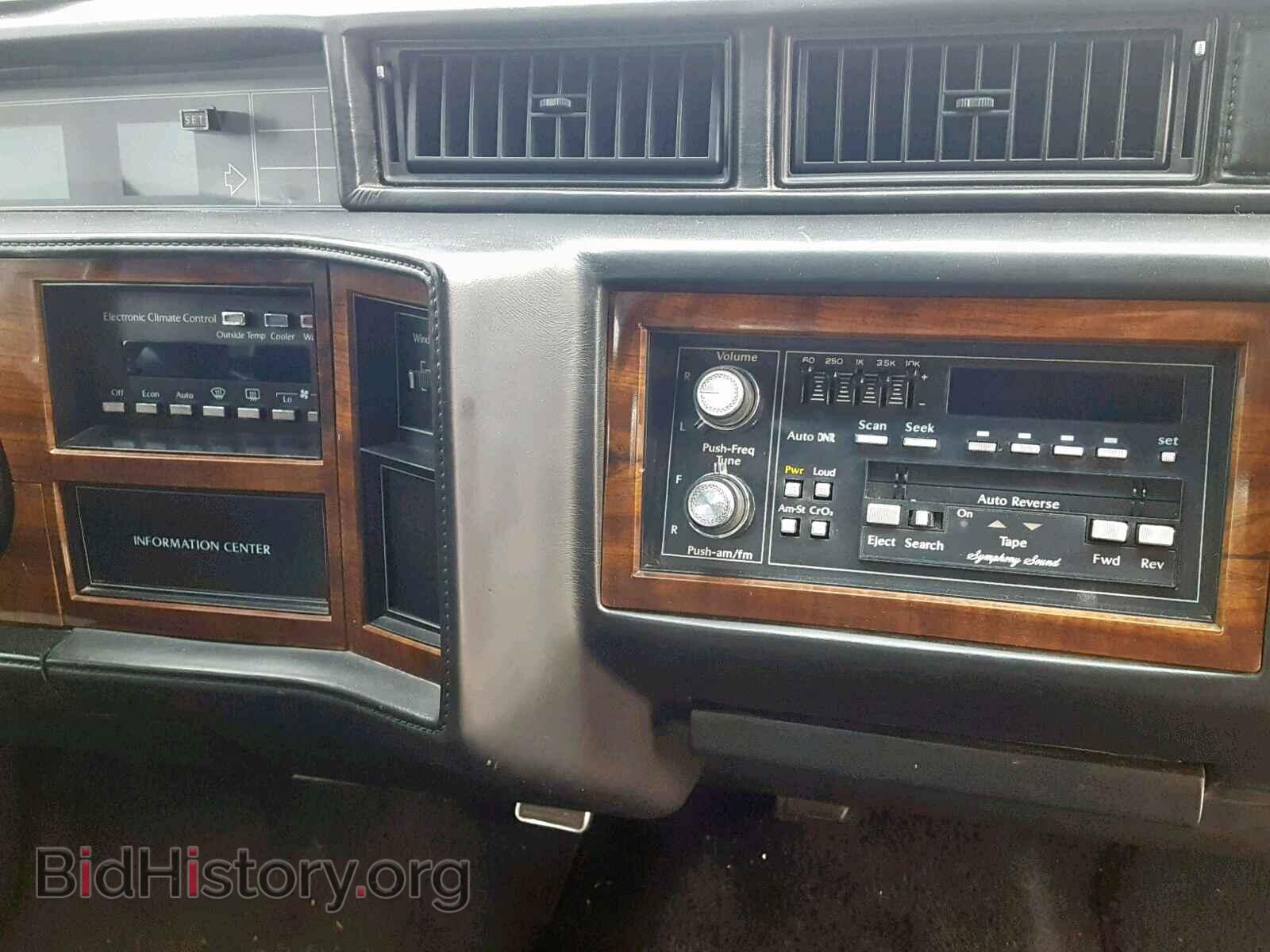 1992 CADILLAC DEVILLE - VIN: 1G6CD53BXN4201516 - Photo 9