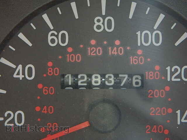 2000 CHRYSLER SEBRING - VIN: 4C3AU42N4YE075181 - Photo 8