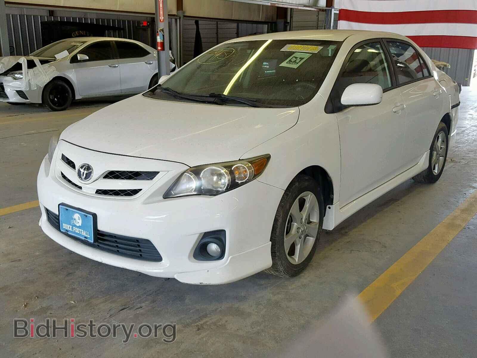 2011 TOYOTA COROLLA BA - VIN: 2T1BU4EEXBC724408 - Фото 2