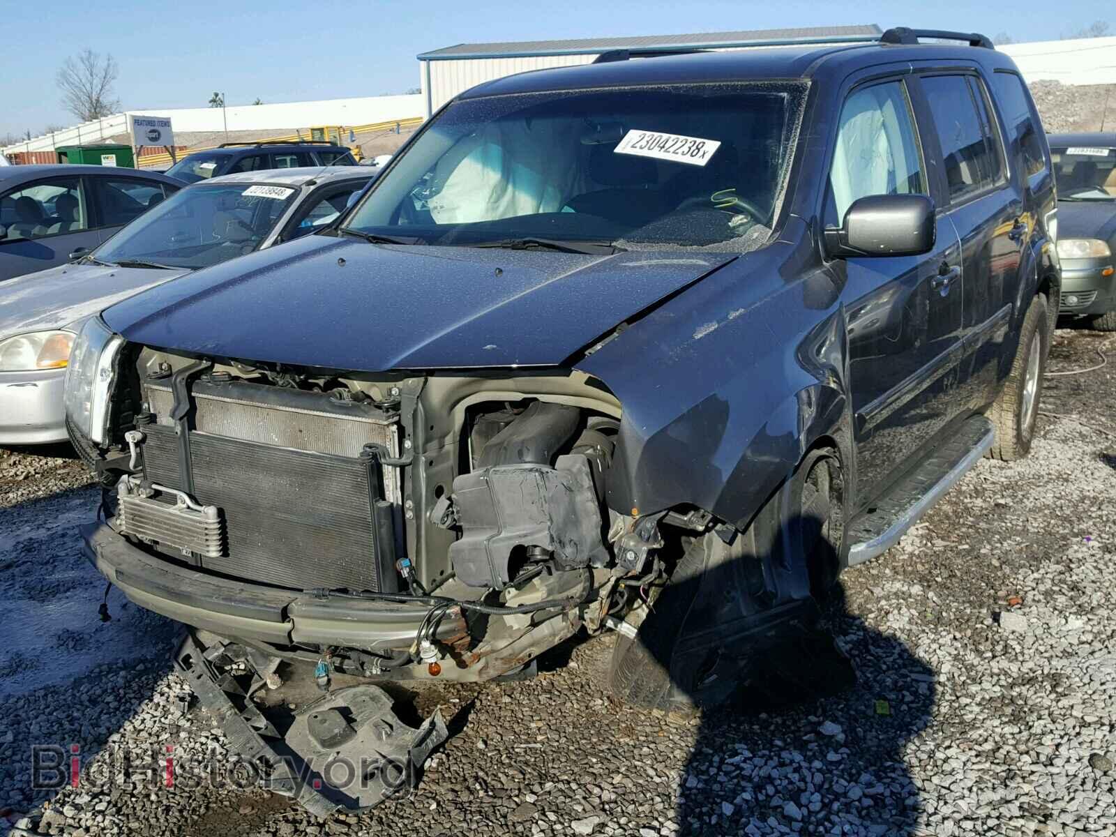 2011 HONDA PILOT - VIN: 5FNYF3H49BB024697 - Photo 2