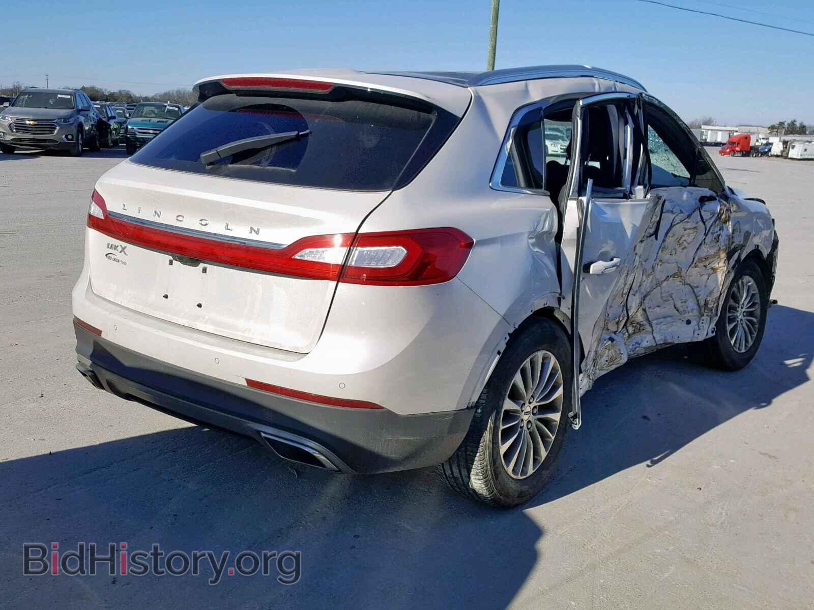 2016 LINCOLN MKX SELECT - VIN: 2LMTJ6KR2GBL41840 - Фото 4