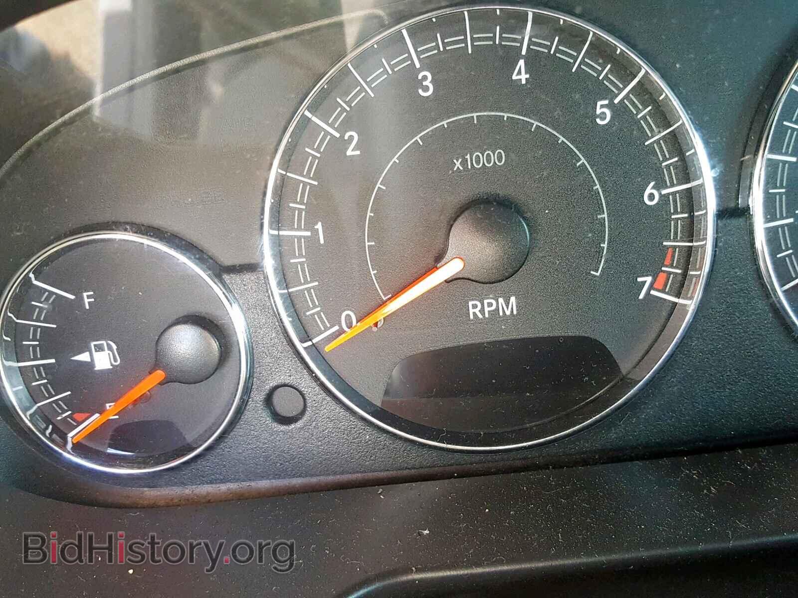 2005 CHRYSLER SEBRING - VIN: 1C3EL45X75N640344 - Фото 8