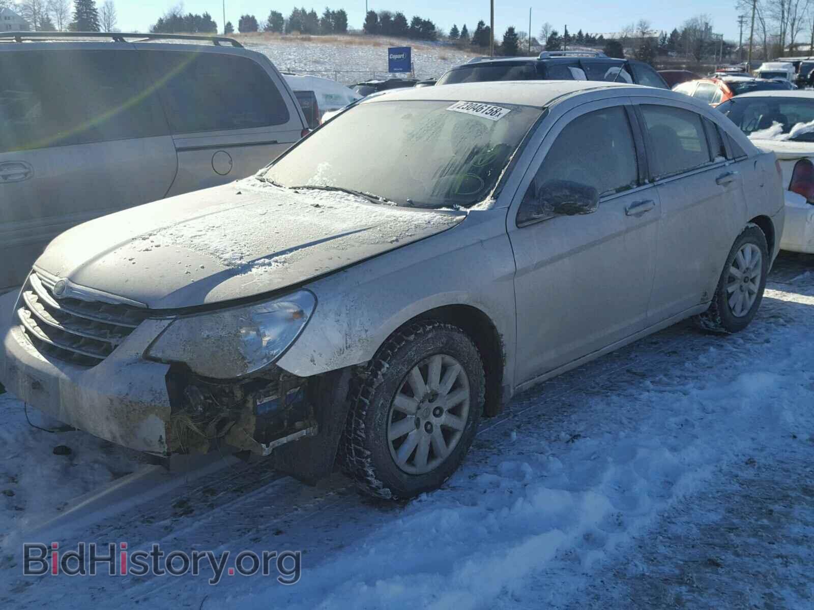 2010 CHRYSLER SEBRING - VIN: 1C3CC4FB9AN188014 - Photo 2