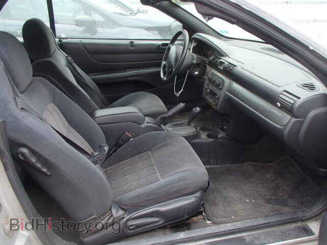 2004 CHRYSLER SEBRING - VIN: 1C3EL55R04N373697 - Фото 5