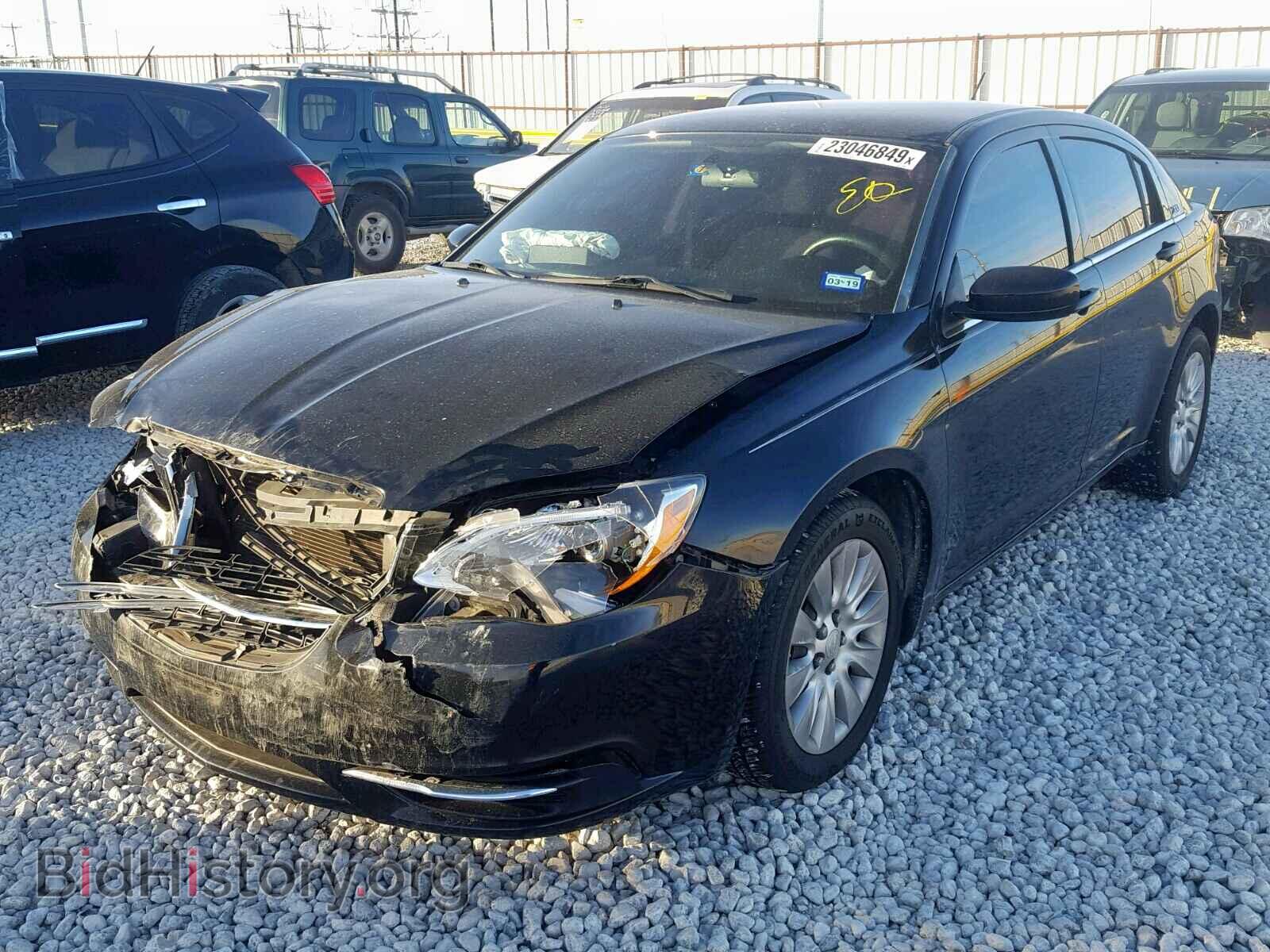 2014 CHRYSLER 200 - VIN: 1C3CCBABXEN125005 - Фото 2