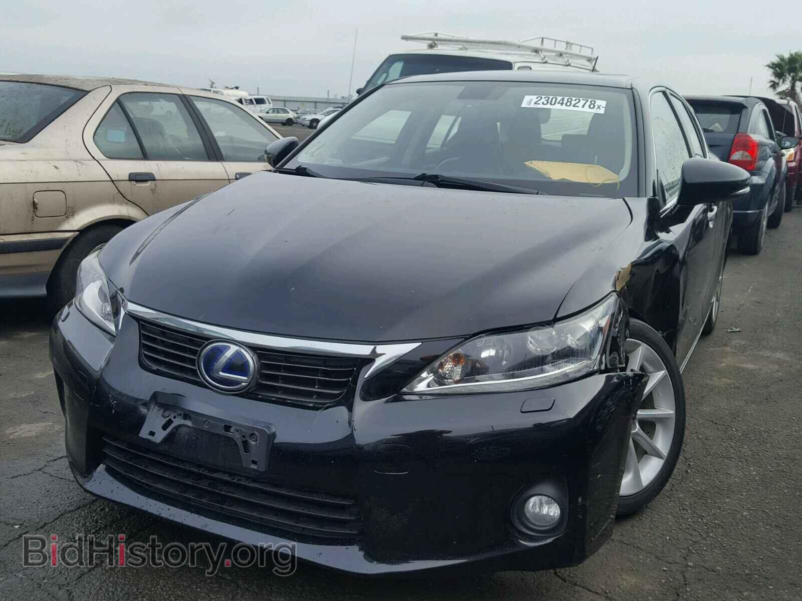 2011 LEXUS CT 200 - VIN: JTHKD5BH3B2033738 - Фото 2
