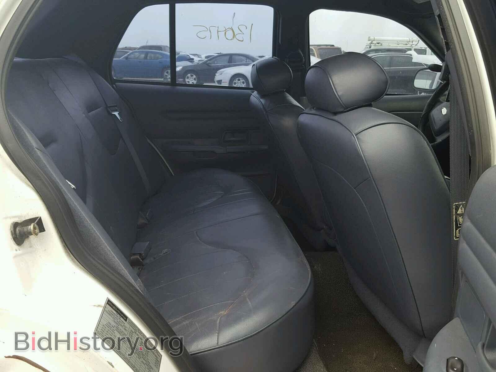 2001 FORD CROWN VIC - VIN: 2FAFP71W51X205887 - Фото 6