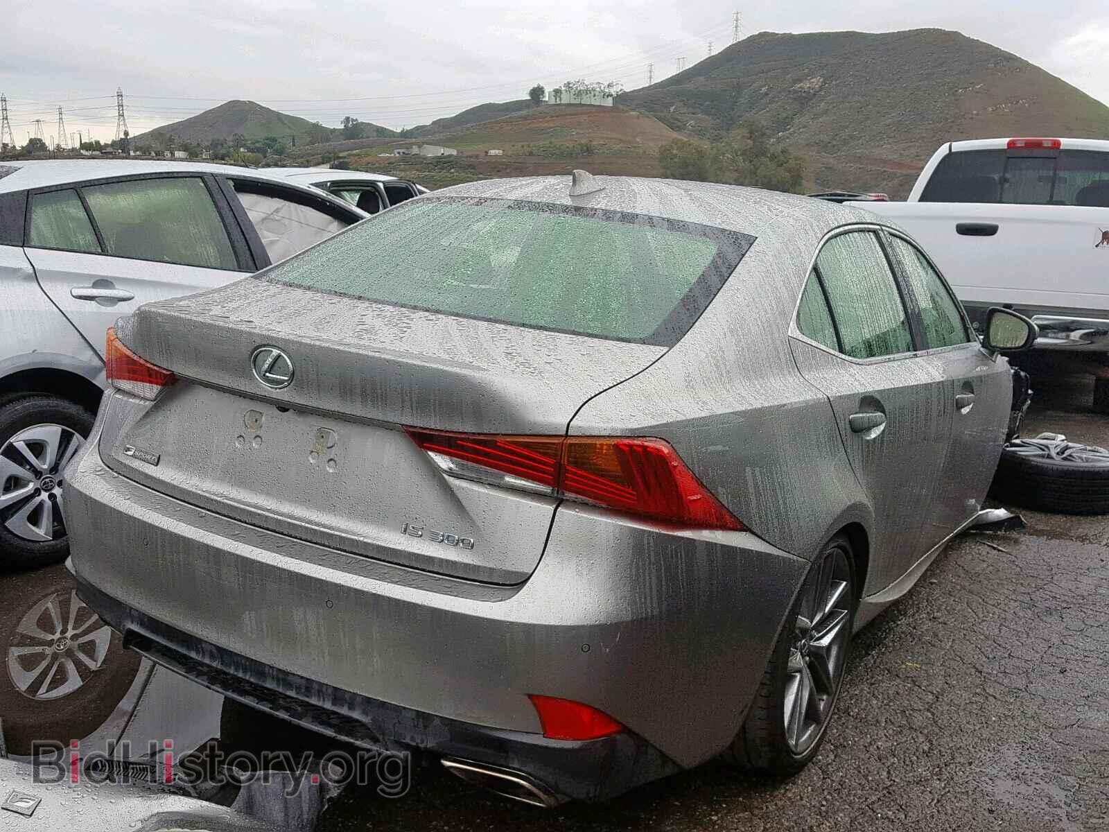 2018 LEXUS IS - VIN: JTHBA1D25J5083161 - Photo 4