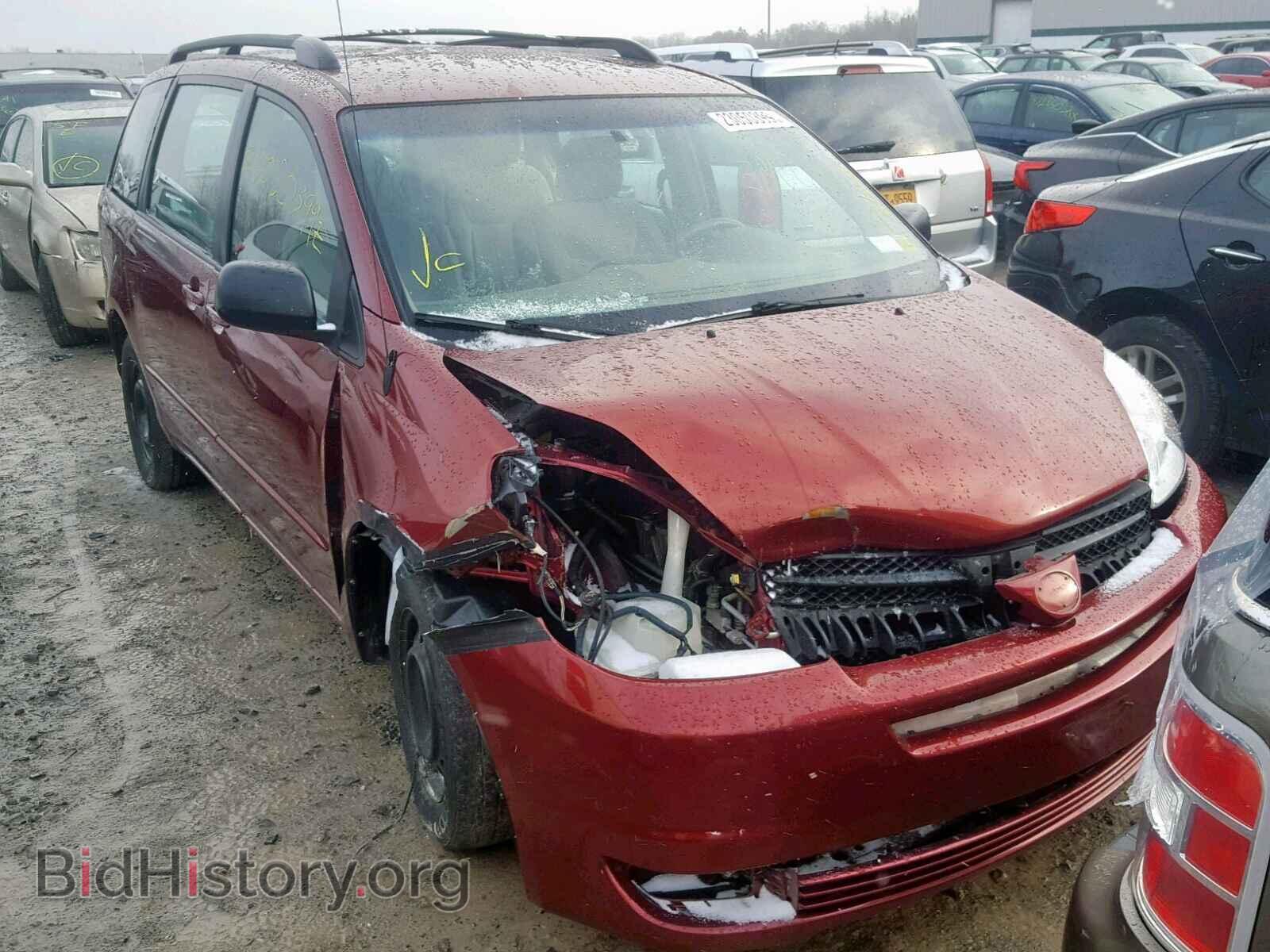 Фотография  - TOYOTA SIENNA CE 2004