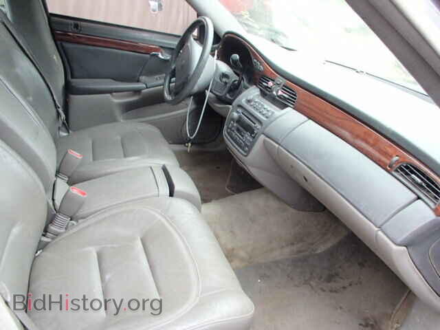 2000 CADILLAC DEVILLE - VIN: 1G6KD54Y3YU261298 - Photo 5