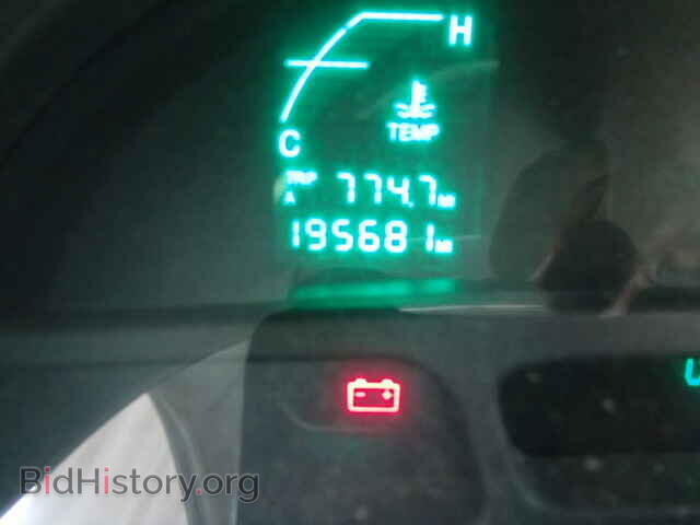2000 CADILLAC DEVILLE - VIN: 1G6KD54Y3YU261298 - Photo 8