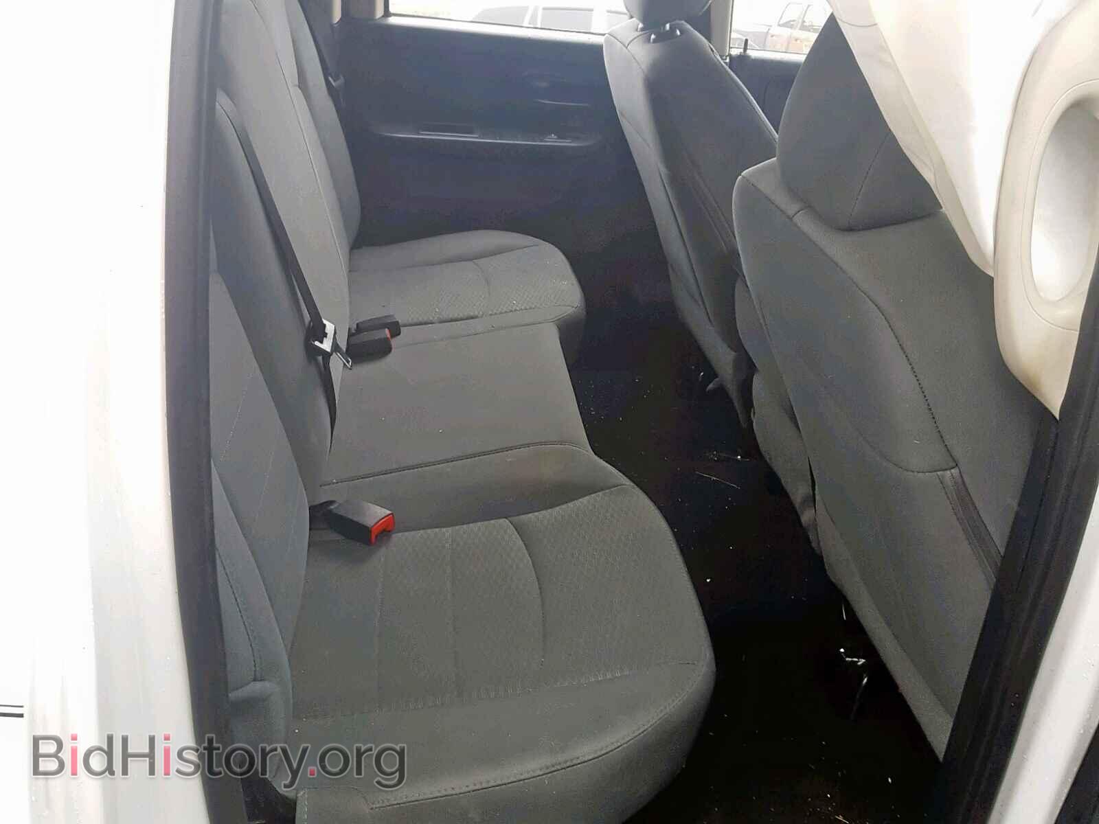 2016 RAM 1500 ST - VIN: 1C6RR7FT8GS309812 - Фото 6