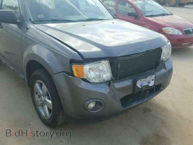 2011 FORD ESCAPE - VIN: 1FMCU0D72BKA19483 - Фото 9