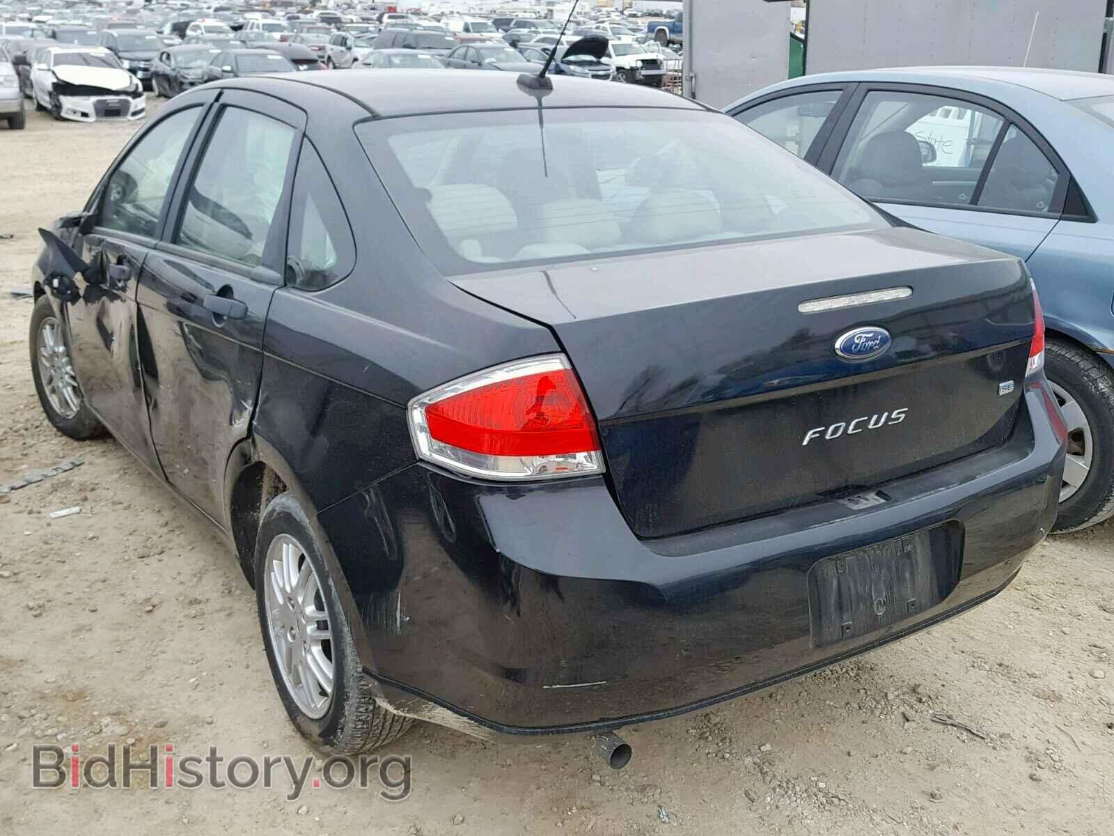2011 FORD FOCUS - VIN: 1FAHP3FN6BW179654 - Фото 3
