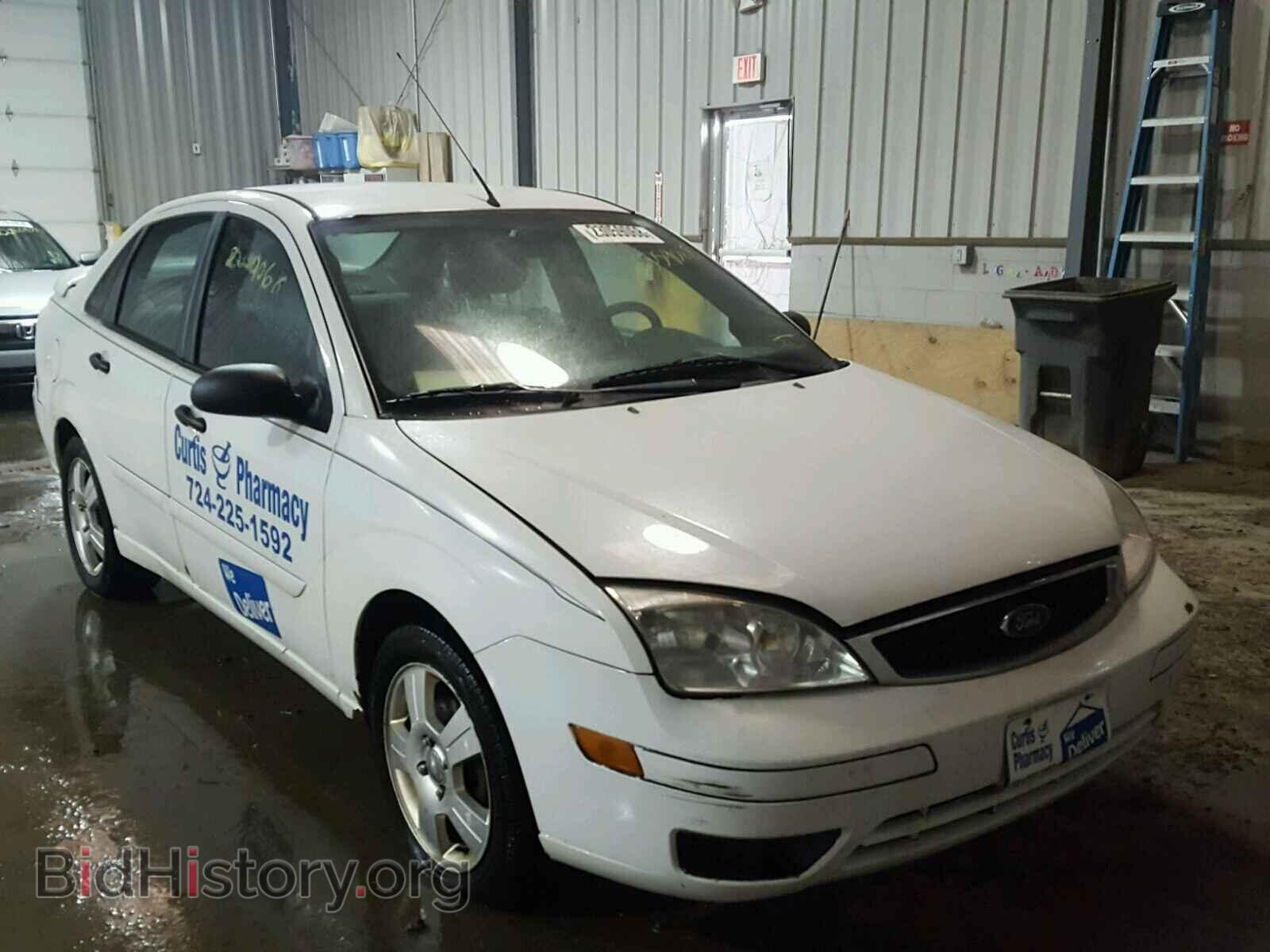 Фотография 1FAHP34N37W352251 - FORD FOCUS 2007