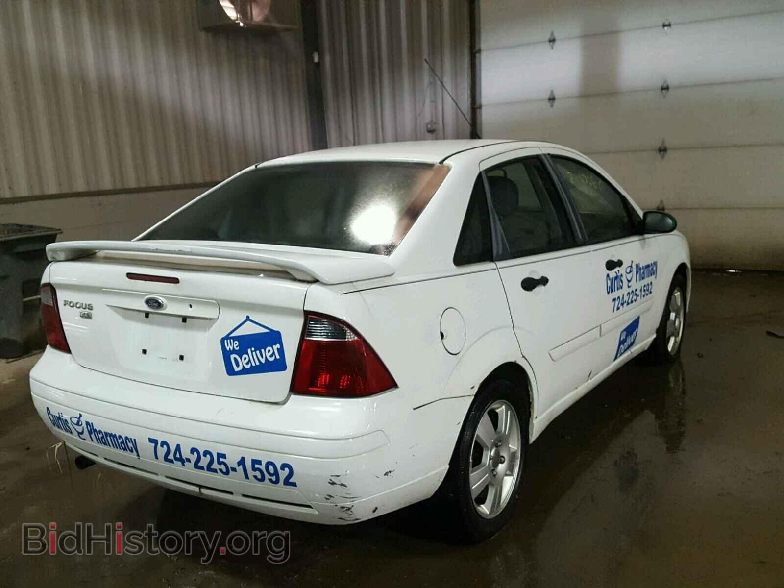 2007 FORD FOCUS - VIN: 1FAHP34N37W352251 - Фото 4