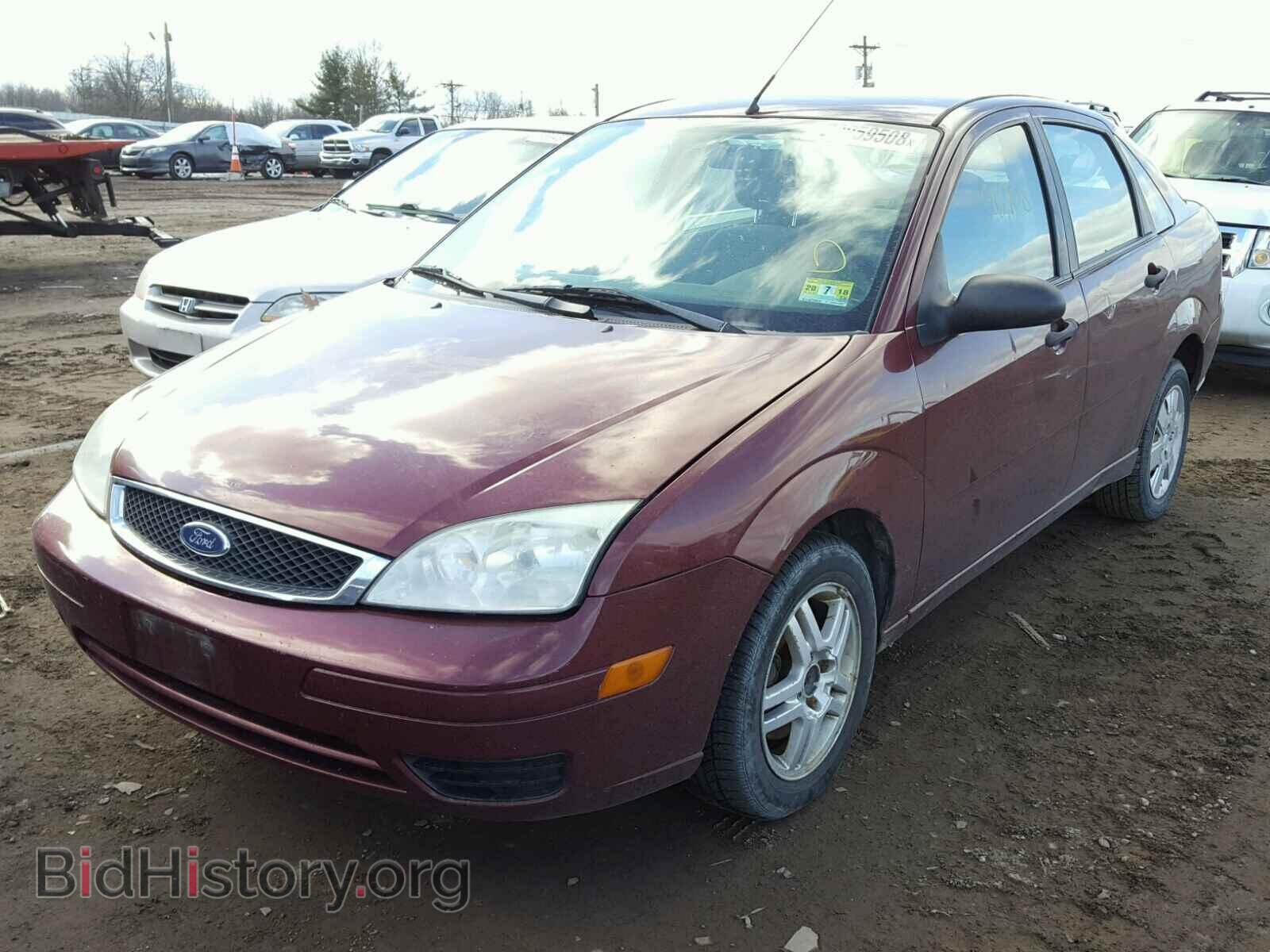2007 FORD FOCUS - VIN: 1FAHP34N77W274699 - Фото 2