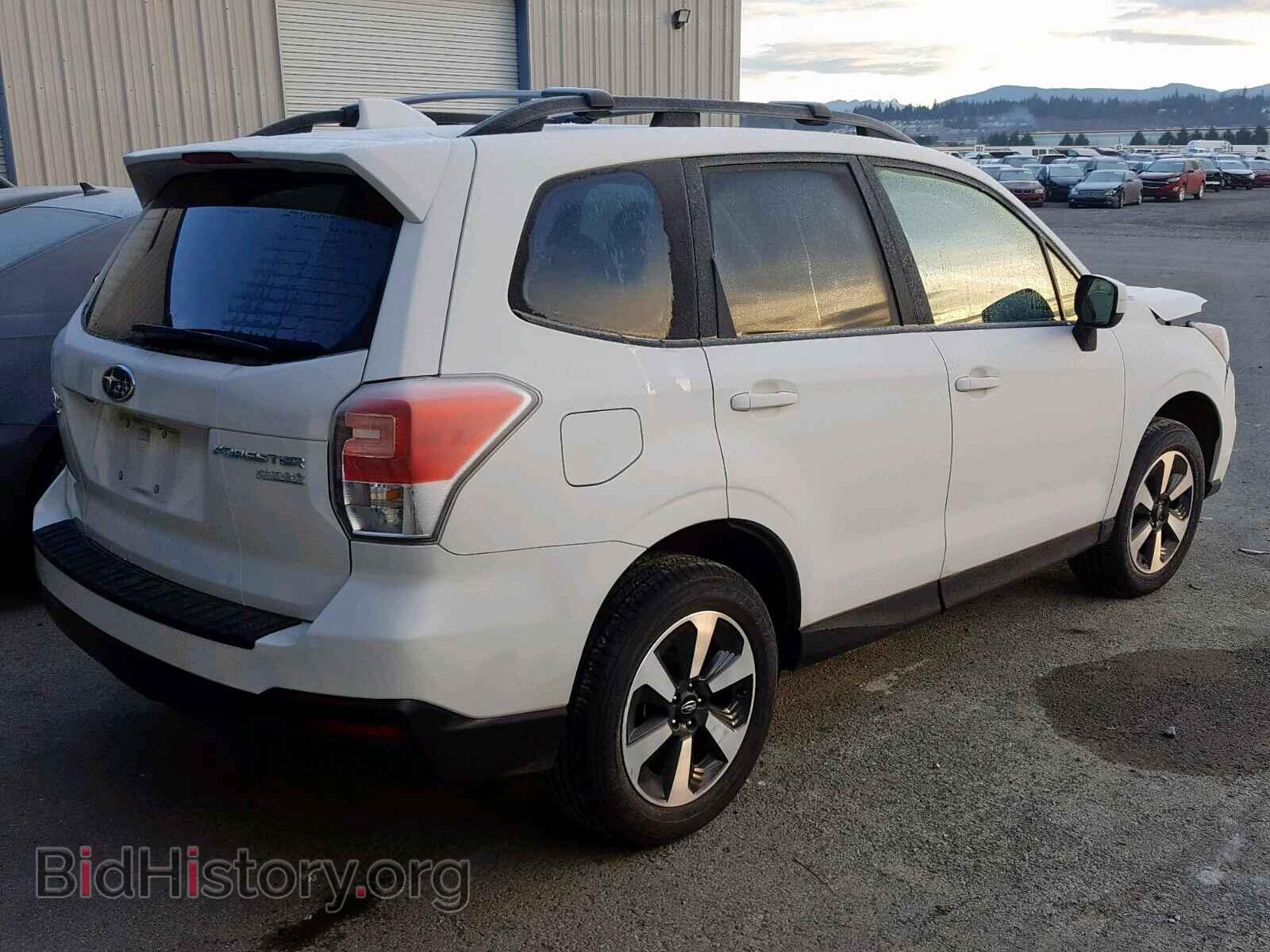 2017 SUBARU FORESTER - VIN: JF2SJAGC7HH526605 - Фото 4