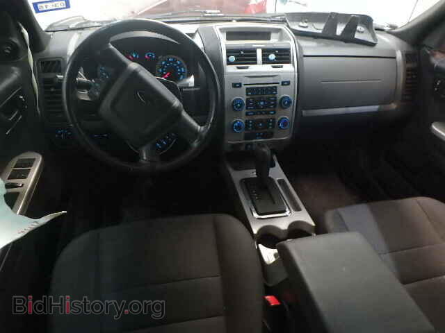2011 FORD ESCAPE - VIN: 1FMCU0DGXBKB33621 - Фото 9