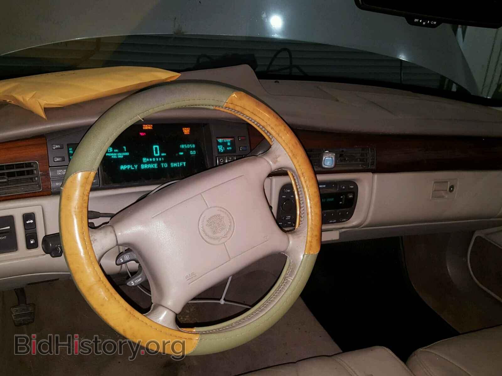 1996 CADILLAC DEVILLE - VIN: 1G6KF5291TU255417 - Photo 9
