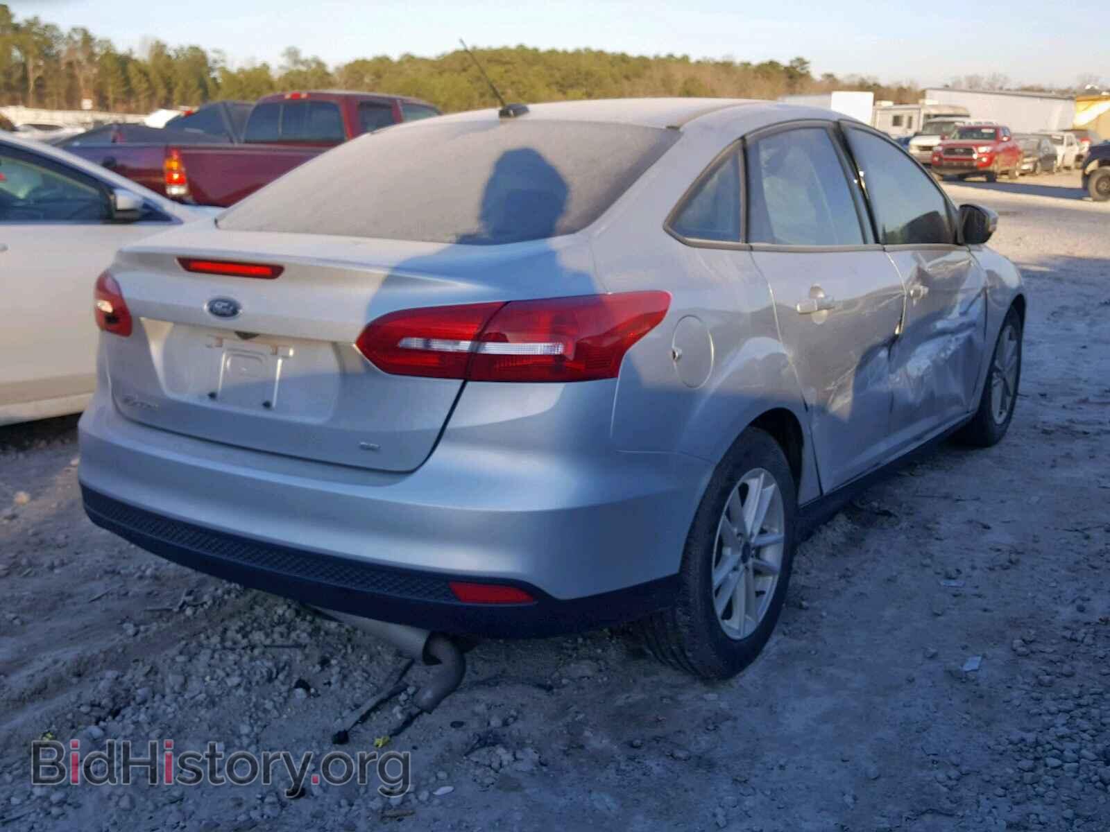 2017 FORD FOCUS SE - VIN: 1FADP3F23HL241588 - Фото 4