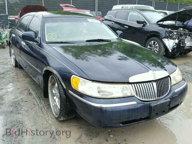 Photo 1LNHM81W1YY847031 - LINCOLN TOWNCAR 2000
