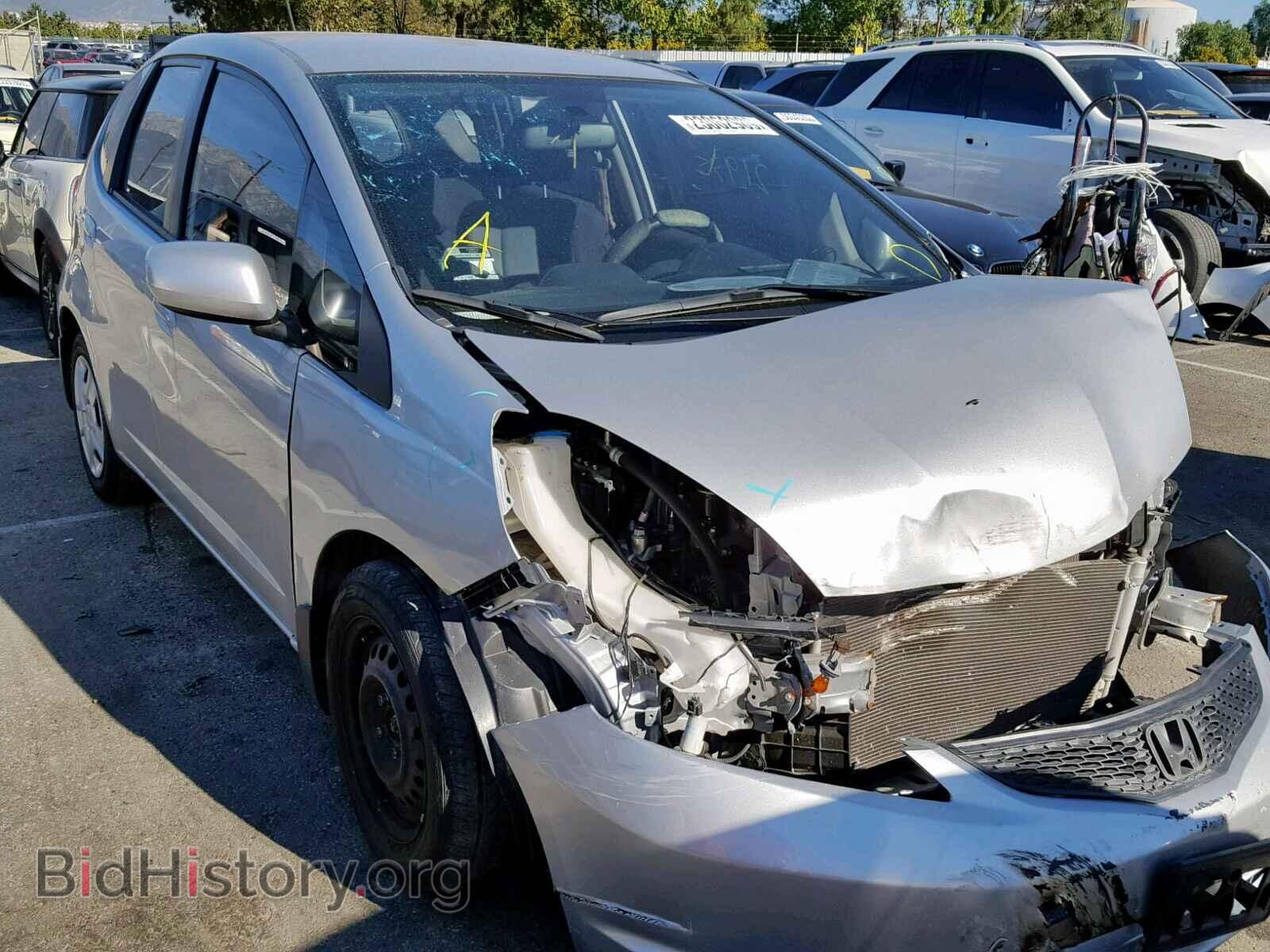Фотография JHMGE8H39CC032637 - HONDA FIT 2012
