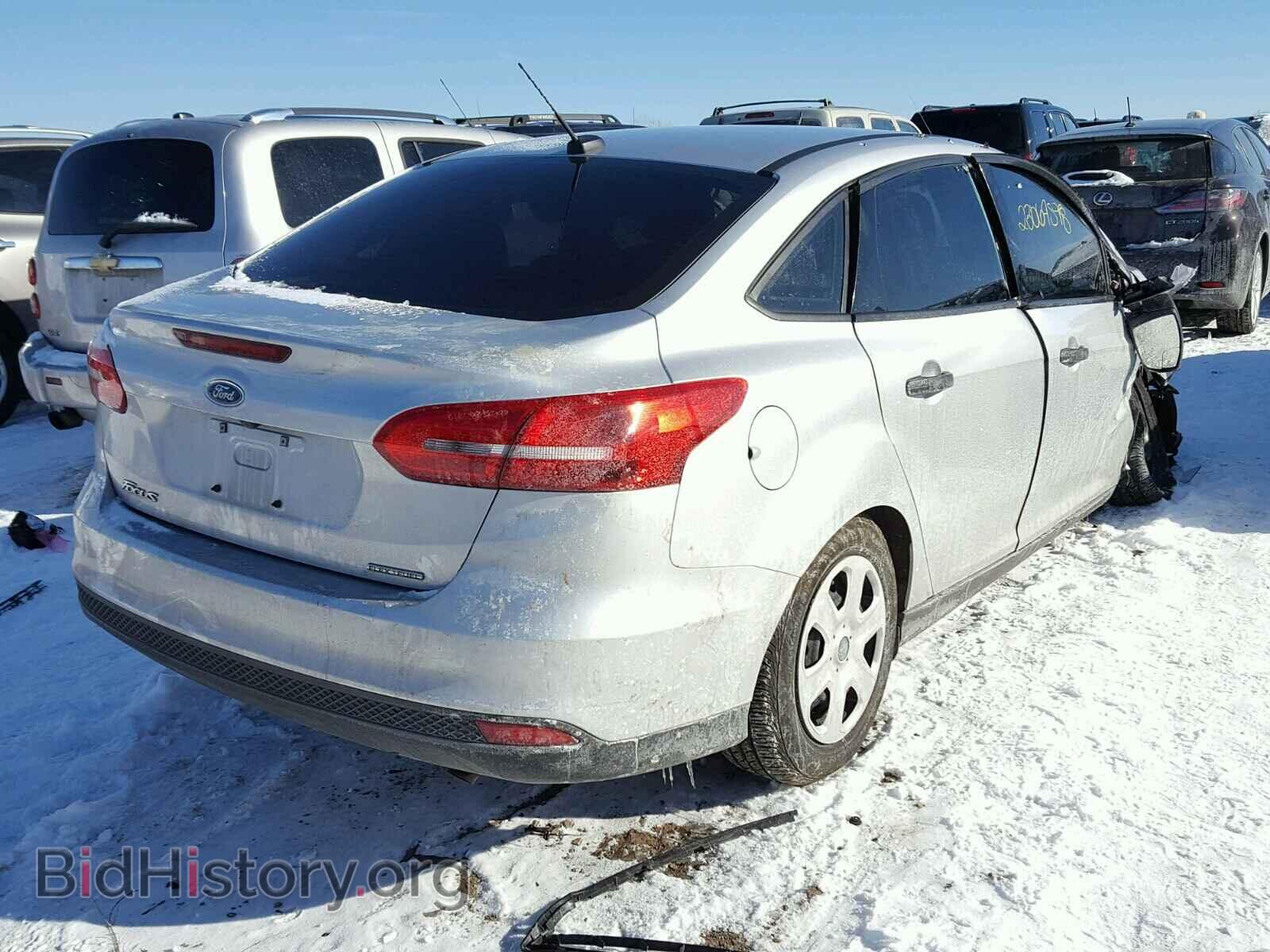 2016 FORD FOCUS - VIN: 1FADP3E22GL237144 - Фото 4