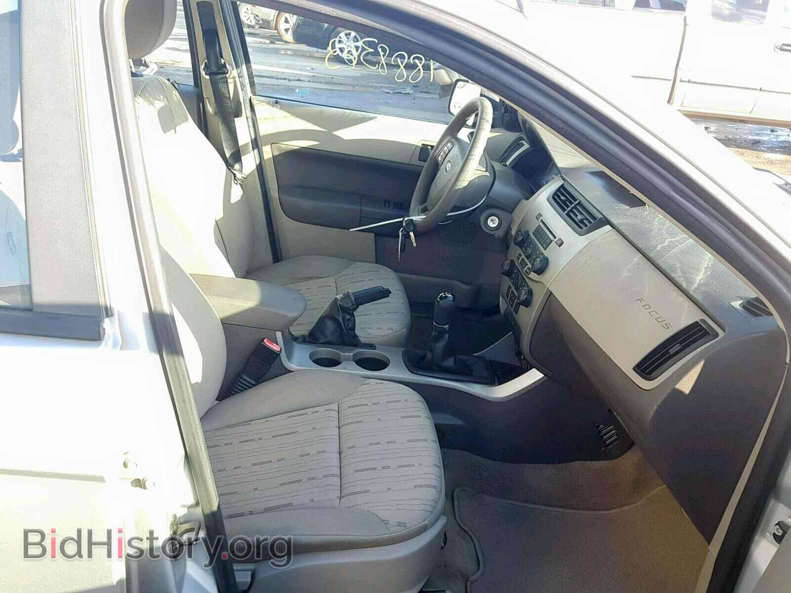 2009 FORD FOCUS - VIN: 1FAHP35N89W131651 - Фото 5