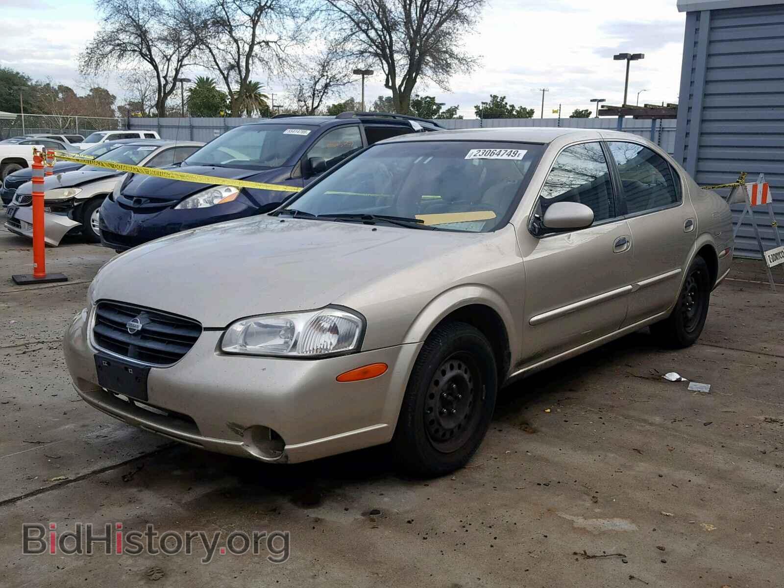 2000 NISSAN MAXIMA - VIN: JN1CA31D1YT761808 - Фото 2