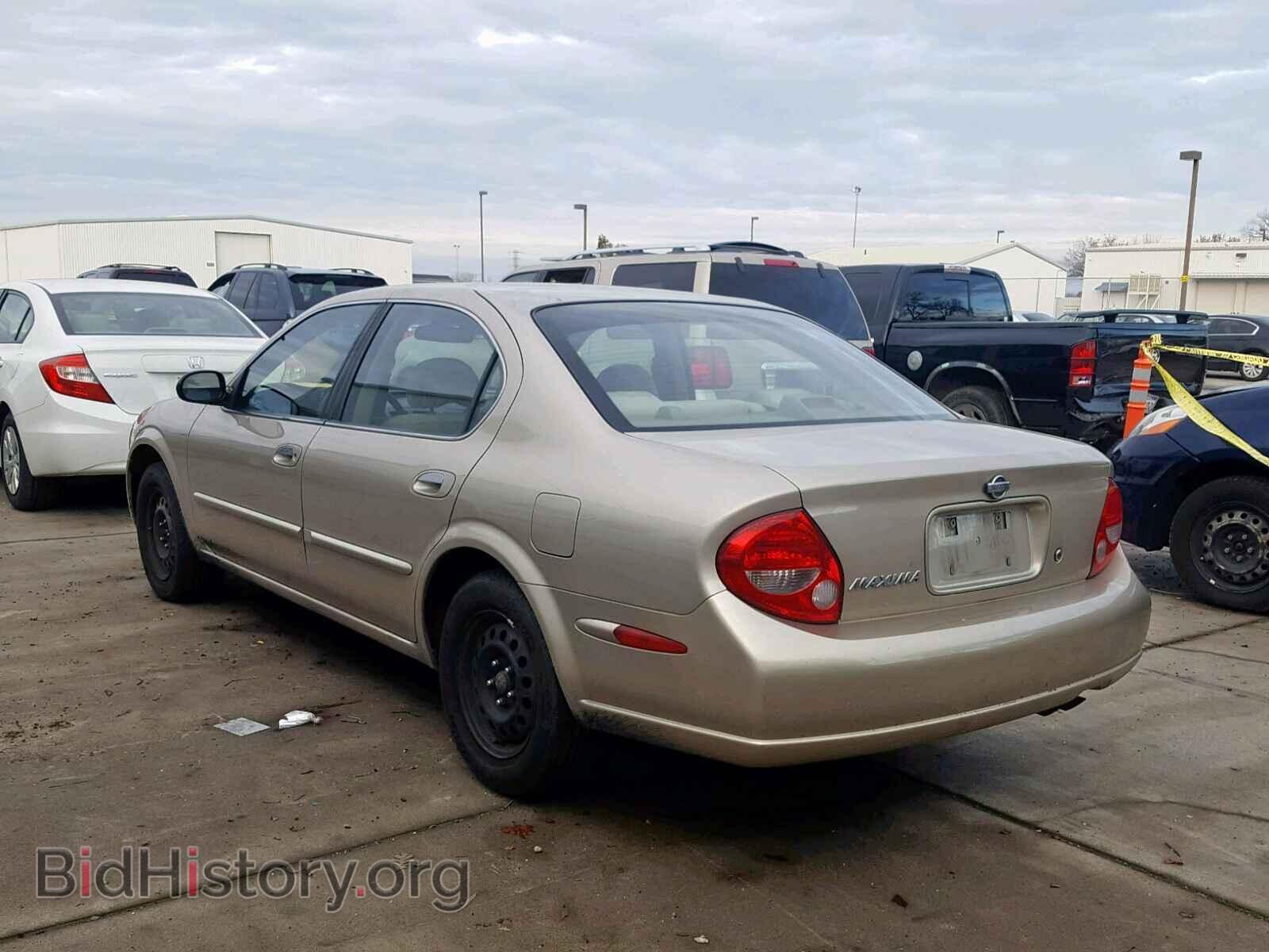 2000 NISSAN MAXIMA - VIN: JN1CA31D1YT761808 - Фото 3