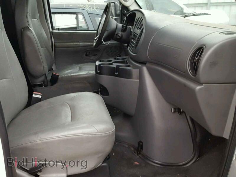 2007 Ford ECONOLINE (VIN 1FTSS34P07DA52470) — фото 5 из 10