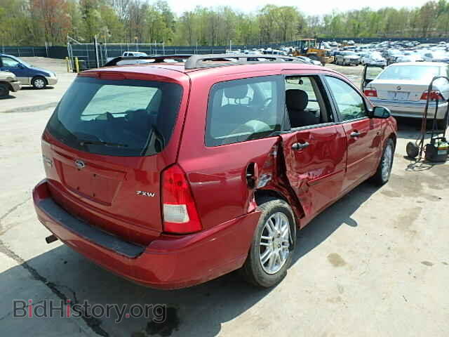 2005 FORD FOCUS - VIN: 1FAFP36N25W300935 - Photo 4