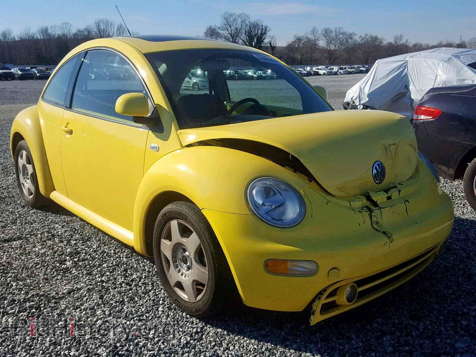 Photo 3VWCA21C8YM440178 - VOLKSWAGEN BEETLE 2000